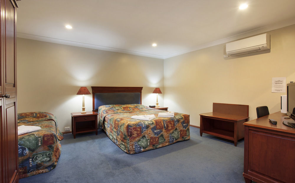 Nightcap At Federal Hotel Toowoomba Exterior photo