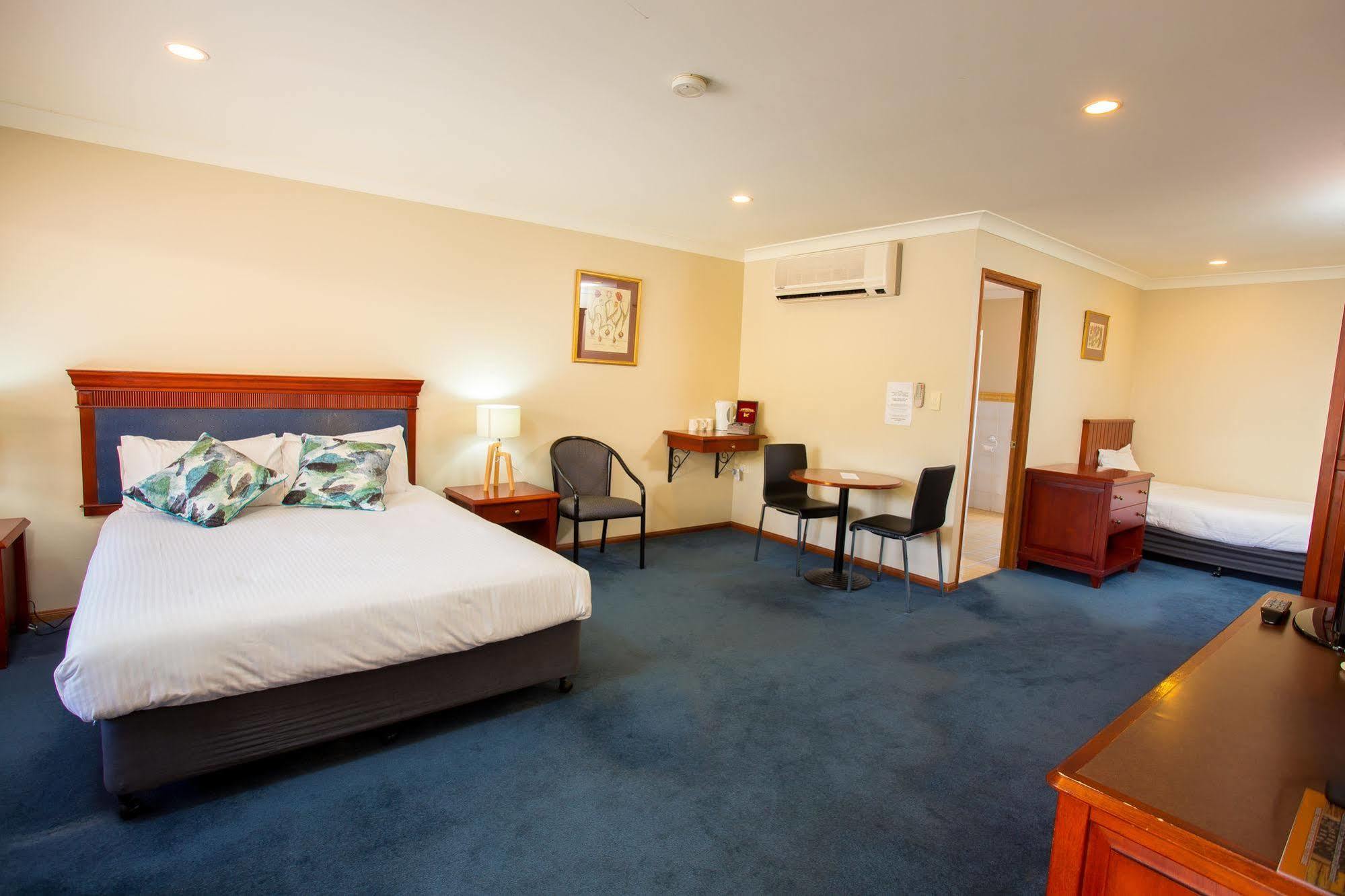 Nightcap At Federal Hotel Toowoomba Exterior photo