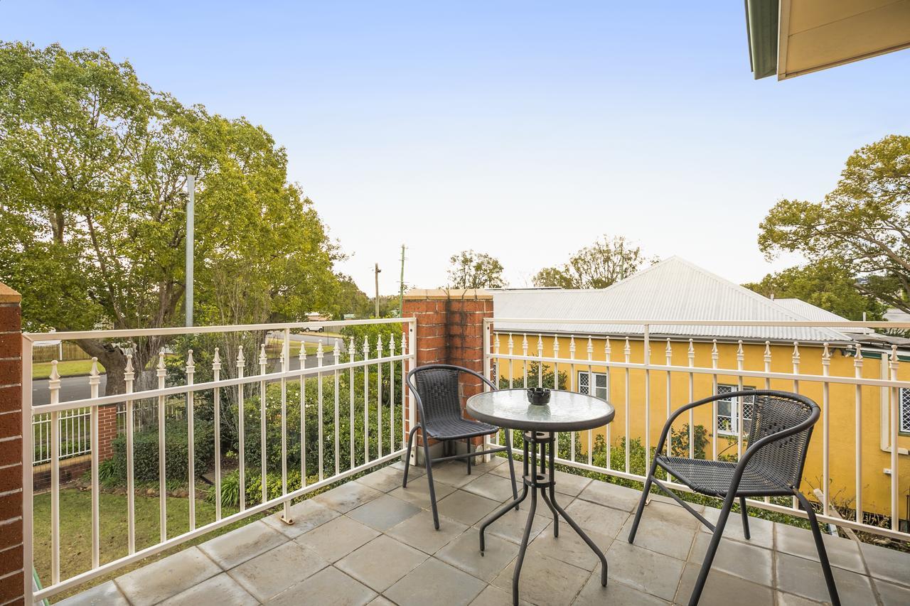 Nightcap At Federal Hotel Toowoomba Exterior photo